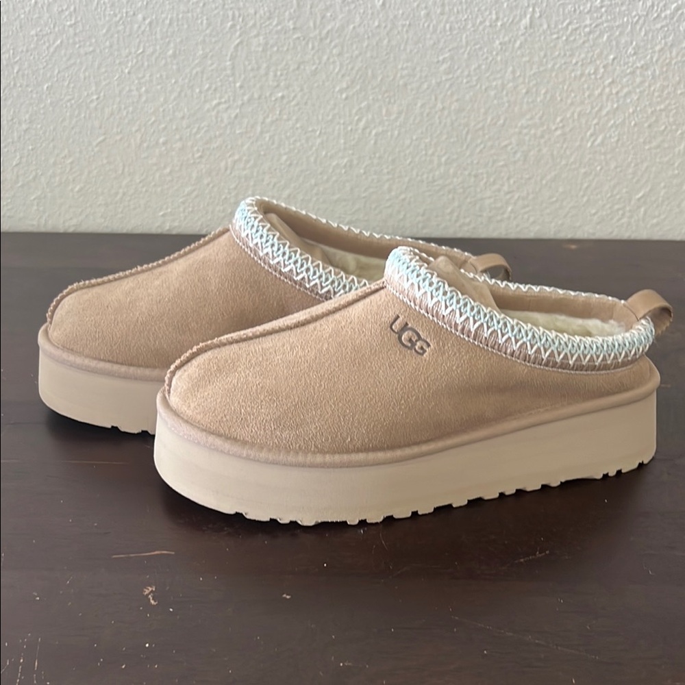*SOLD* UGG Tazz wool-blend fleece-lined embroidered suede platform NO BOX - Picture 5 of 15